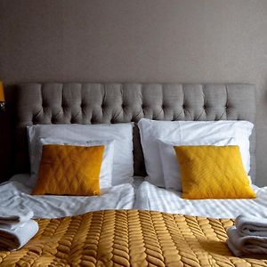 Zimmer mit Queensize-Bett